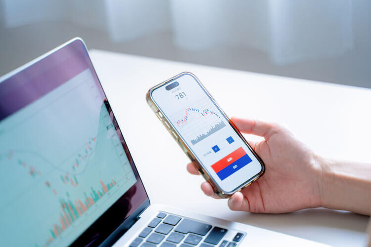 pixta_118473684_M (1).jpg