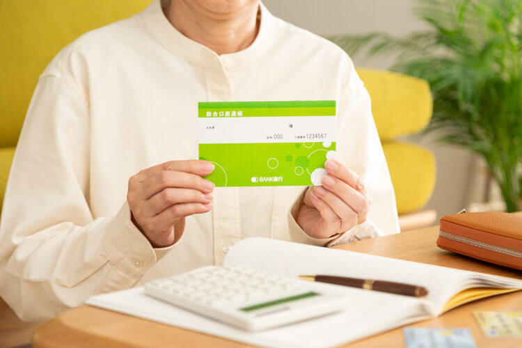 pixta_120532575_M (2).jpg