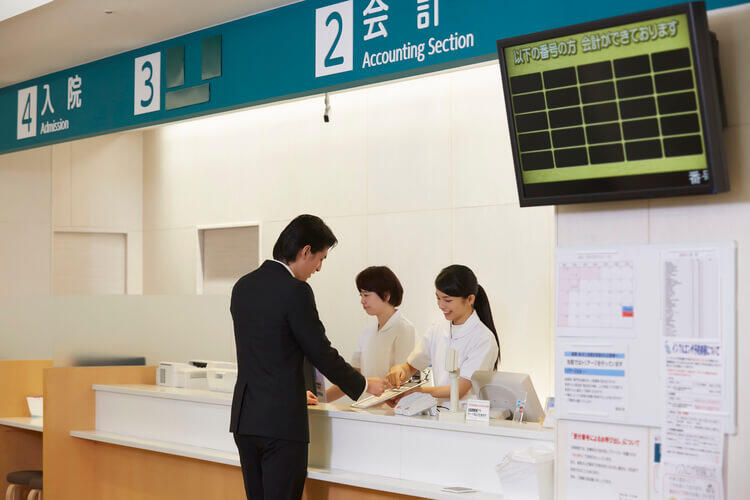 【2025年】後期高齢者医療制度が変わる！対象・負担・医療費節約のためにできること