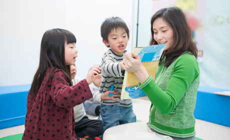 京都府の講師 インストラクター 保育士 幼稚園教諭 保育補助 ベビーシッター 塾講師 家庭教師 その他 教育 保育 の求人 中高年 40代 50代 60代 のパート アルバイト バイト 転職情報 マイナビミドルシニア