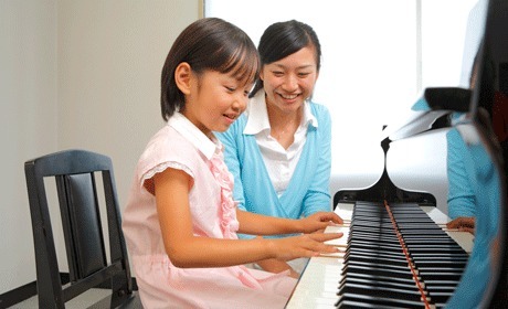 緊急募集 8割は未経験スタート ピアノの先生 好きを仕事に 30 40代が活躍中 充実の研修あり 中高年 40代 50代 60代 のパート アルバイト バイト 転職情報 マイナビミドルシニア