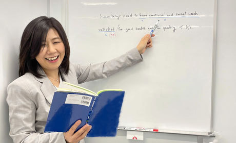 完全1対1の個別指導 家事の合間の短時間でも 1コマ2 250円 と高収入 主婦 夫 さん活躍中 中高年 40代 50代 60代 のパート アルバイト バイト 転職 仕事情報 マイナビミドルシニア