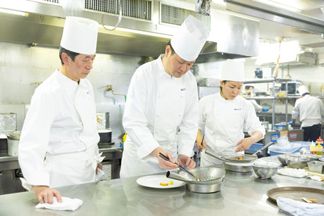 銀座アスター食品株式会社　【銀座アスター　日本橋紫苑】