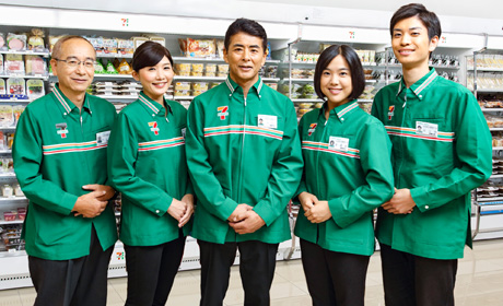 セブンイレブン 草加新田駅東口店