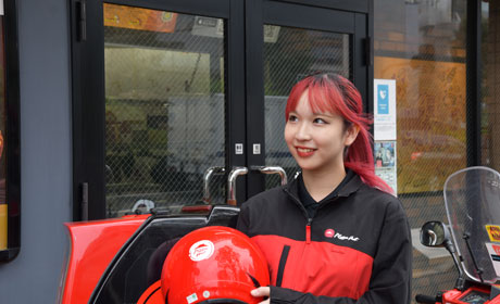 土日祝勤務できる方歓迎！週2日～／2時間～◎《ピザハット》シフト...