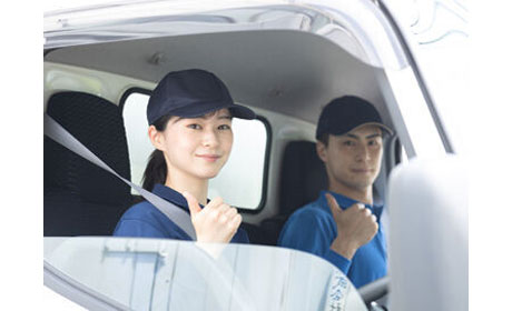 配送ドライバー！学歴経験不問で日払い可《ミドル世代が活躍中》月収...