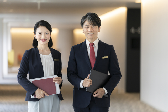 山西福祉記念会館 アンピールホテル大阪