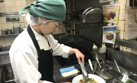 グラッチェガーデンズ　双葉響が丘店＜012338＞のアルバイト情報